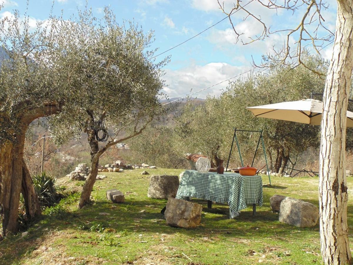 La Masseria Di Antonio E Teresina Colli a Volturno Extérieur photo